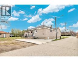 9572 TECUMSEH ROAD - 7