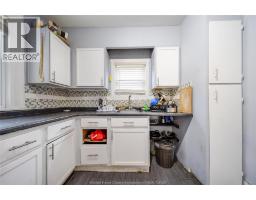 961 CURRY AVENUE - 12