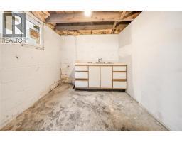 961 CURRY AVENUE - 21