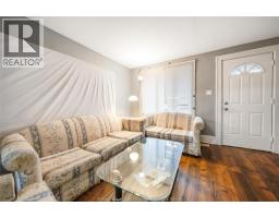 961 CURRY AVENUE - 3