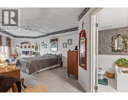 3601 RIVERSIDE DRIVE East UnitNo. 1203 - 19