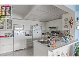 3601 RIVERSIDE DRIVE East UnitNo. 1203 - 8