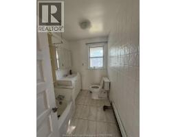 3026 SANDWICH STREET - 18