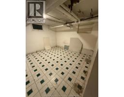 3026 SANDWICH STREET - 31