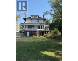 3026 SANDWICH STREET - 33
