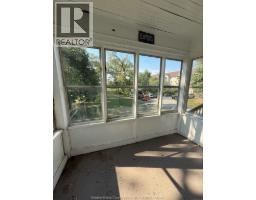 3026 SANDWICH STREET - 9