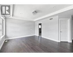 7370 GARNET CRESCENT - 18