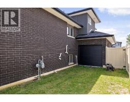 7370 GARNET CRESCENT - 28