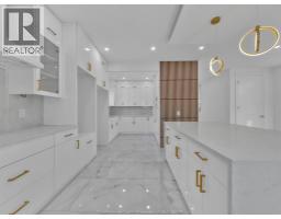 3672 Sutton AVENUE - 13