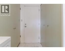 2477 MARK AVENUE - 25