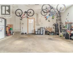 2477 MARK AVENUE - 27