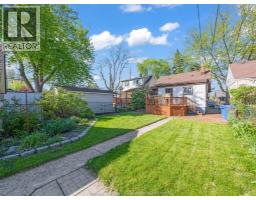 1488 PIERRE AVENUE - 36
