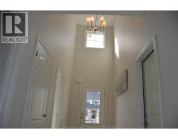 48 CALLAMS BAY CRESCENT - 2