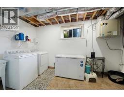 21107 MCLEAN ROAD - 32