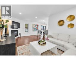 325 CORETTI DRIVE - 18