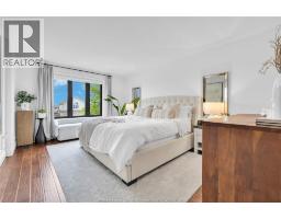 325 CORETTI DRIVE - 32