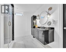 325 CORETTI DRIVE - 43