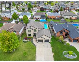325 CORETTI DRIVE - 6