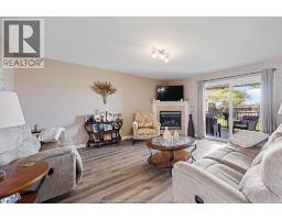 25 GOLFVIEW DRIVE - 12