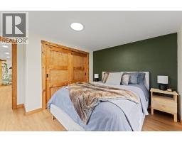 520 ROAD 2 WEST - 23