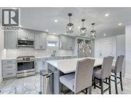 37 AUGUSTA DRIVE - 14
