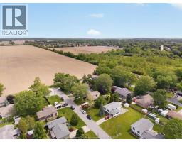 906 BAYVIEW AVENUE - 36
