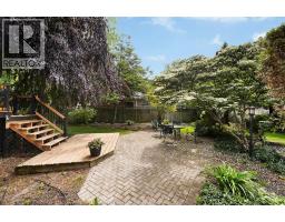 906 BAYVIEW AVENUE - 6