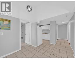 1153 UNIVERSITY AVENUE East - 16