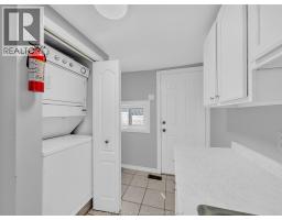 1153 UNIVERSITY AVENUE East - 21