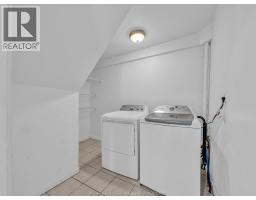 1153 UNIVERSITY AVENUE East - 9