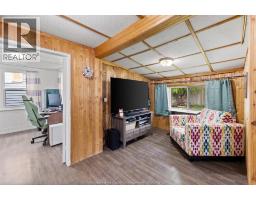 2256 CHURCH - 13