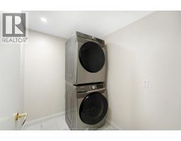 255 FORT STREET - 34