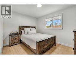 1910 KENT STREET - 13