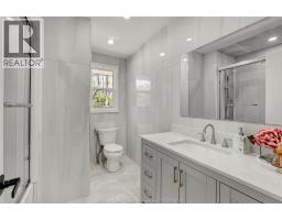 1910 KENT STREET - 18