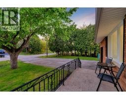 1910 KENT STREET - 2