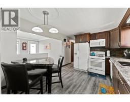 67 Danforth AVENUE - 13