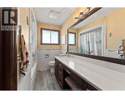 67 Danforth AVENUE - 18