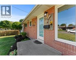 67 Danforth AVENUE - 2