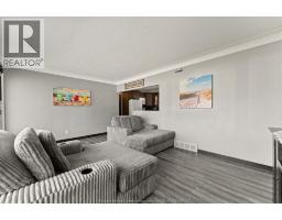 67 Danforth AVENUE - 8