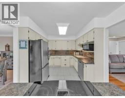 7 LONGBEACH DRIVE - 14