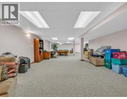 7 LONGBEACH DRIVE - 36
