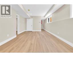 3371 BYNG ROAD - 25