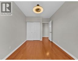315 VILLAGE GROVE DRIVE UnitNo. 505 - 40