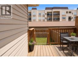 1124 ST PAUL AVENUE - 6