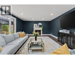 162 MARTIN DRIVE - 10