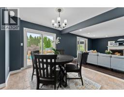 162 MARTIN DRIVE - 12