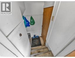 1560 JANETTE AVENUE - 12