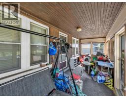 1560 JANETTE AVENUE - 18