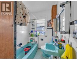 1560 JANETTE AVENUE - 5