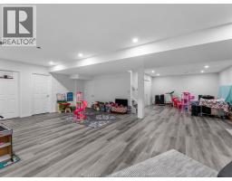 381 TUSCANY CRESCENT - 26